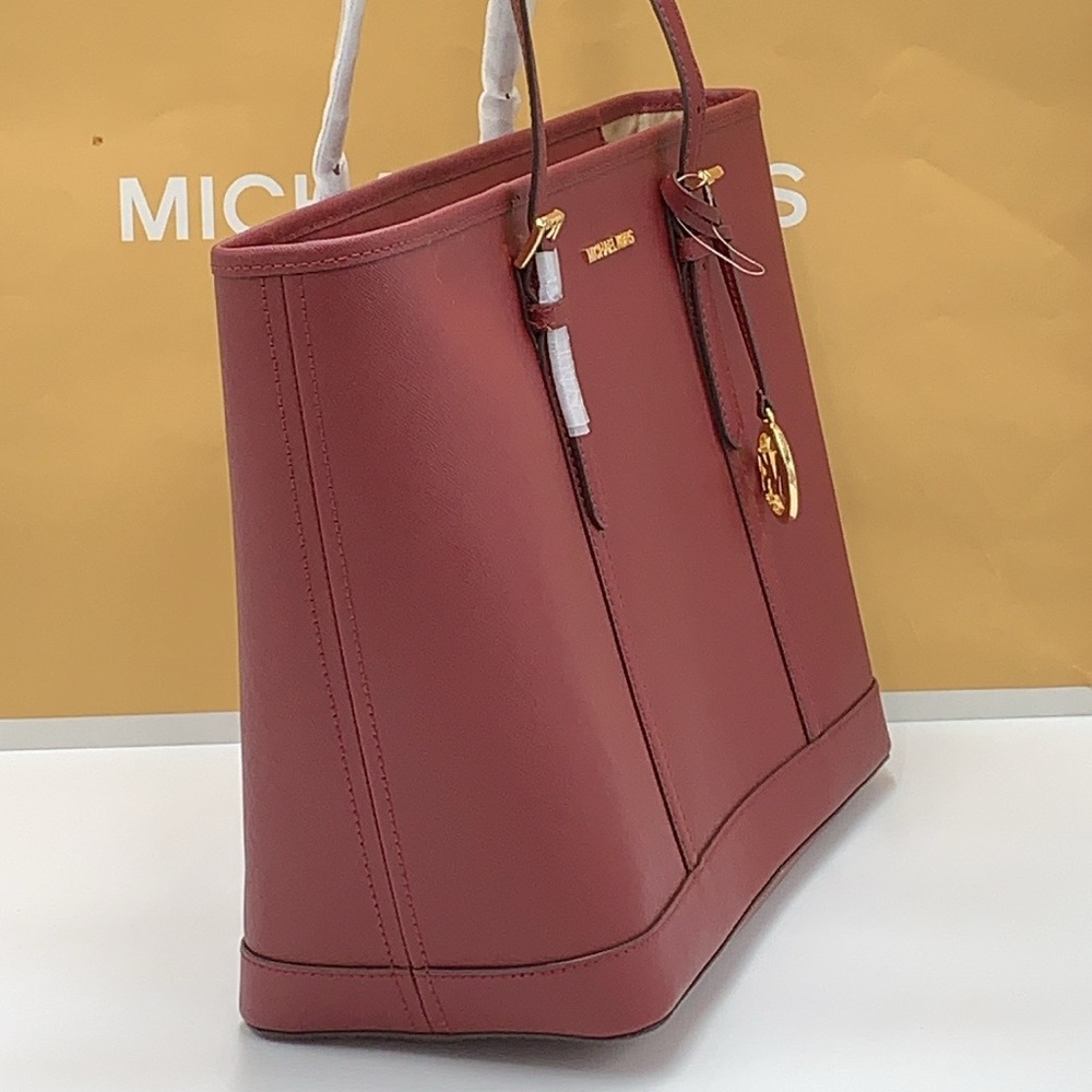 MICHAEL KORS
Jet Set Travel Large Saffiano Leather Tote Shoulder
DARK CHERRY
NWT - Picture 13 of 15